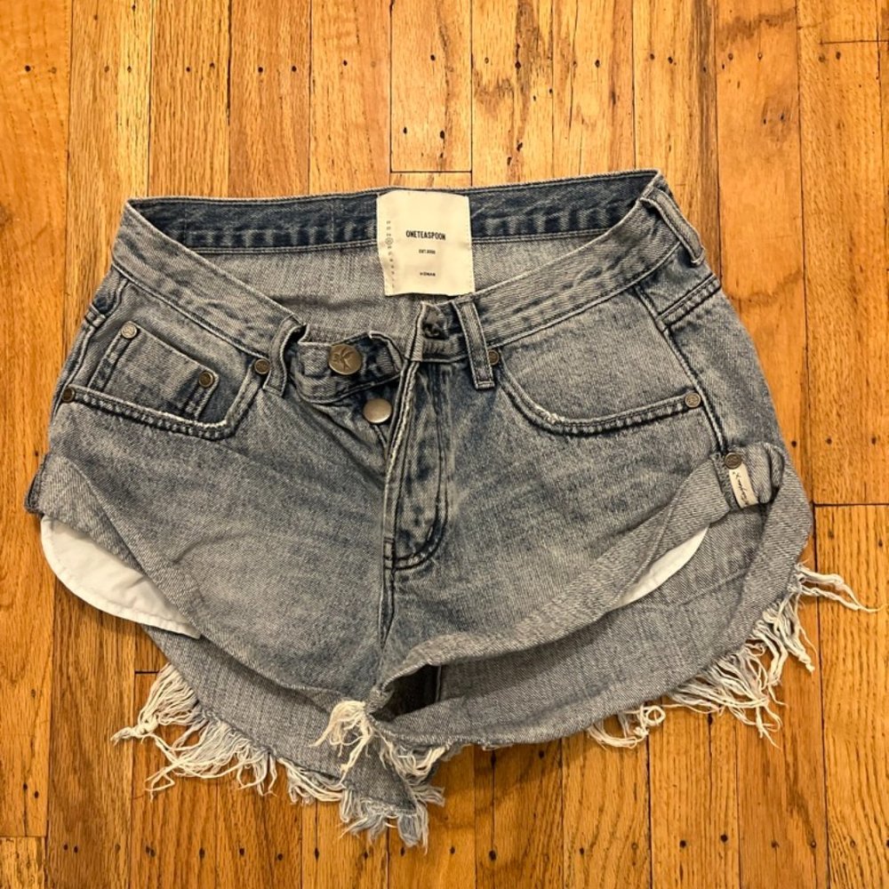 One Teaspoon Dream Bandit Denim Shorts Size 25